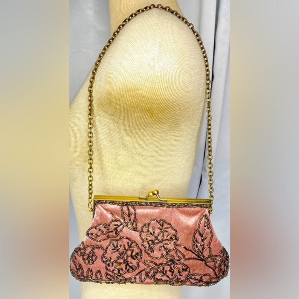 👛 Elegant Vintage Beaded Clutch NWOT